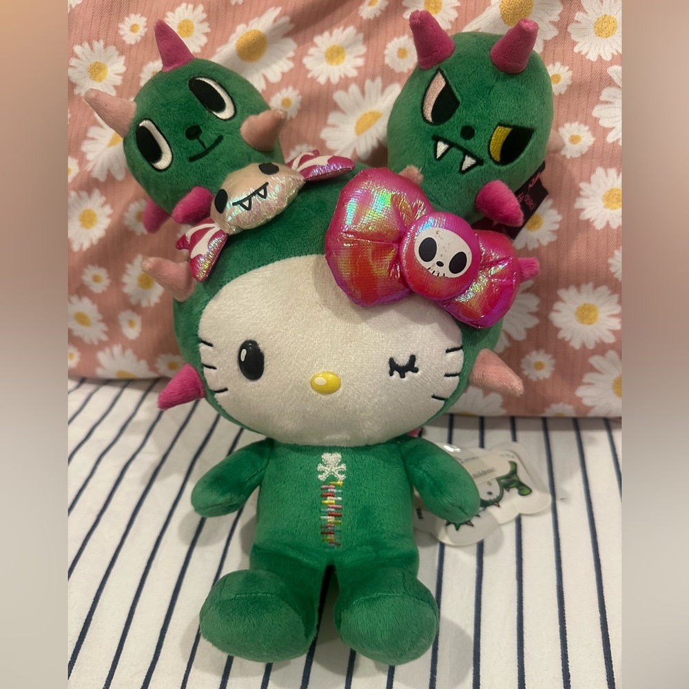 2014 Tokidoki x Hello Kitty Sandy Cactus - Picture 3 of 17